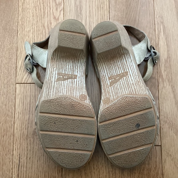 Donated - Picture 5 of 9